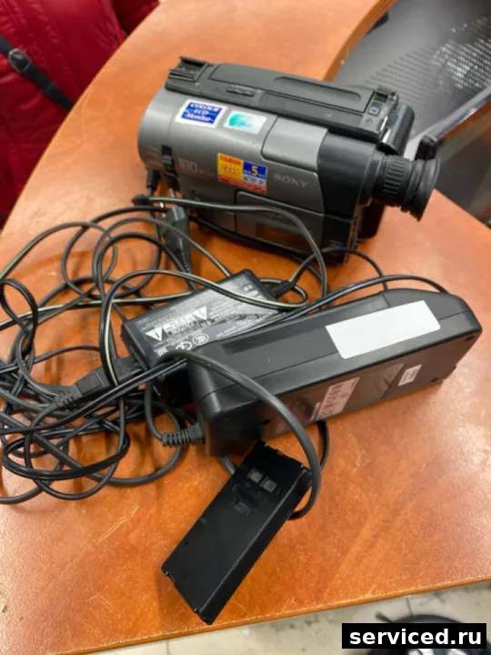 Видеокамера VHS Sony ccd-trv24e