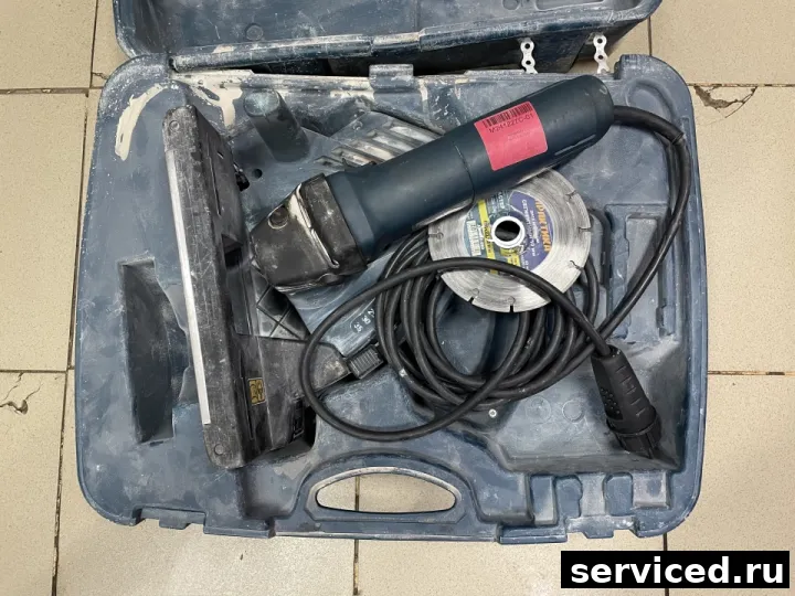 Штроборез Bosch GNF35CI