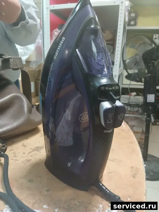 Утюг Philips