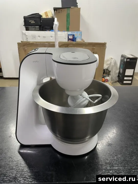 Кухонный комбайн Bosch MUM52131/02