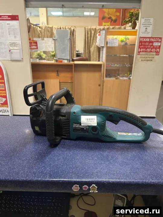 Электропила Makita UC3530A