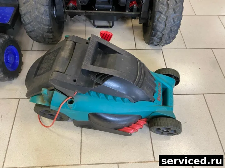 Газонокосилка Bosch TYP3600H81B00